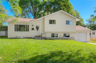 1702 NE 62nd Terrace, Kansas City, MO 64118