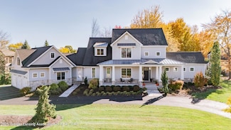 6380 Heathfield Dr, East Lansing, MI 48823