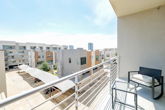 2401 Crawford St Unit A212, Houston, TX 77004
