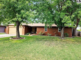 3500 Garden Grove Pkwy, Hutchinson, KS 67502