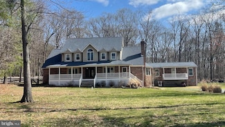 8200 Meehling Rd, Pasadena, MD 21122