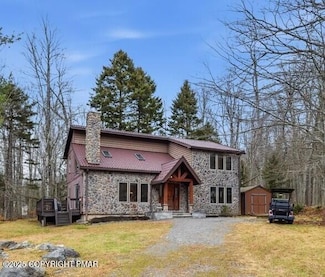 682 Maxatawny Dr, Pocono Lake, PA 18347