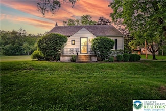 3155 Church St, Hellertown, PA 18055