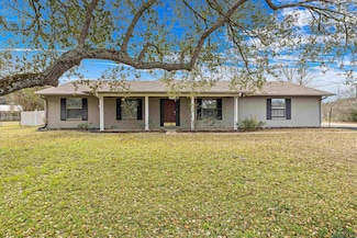 251 Ridge Ln, Kilgore, TX 75662