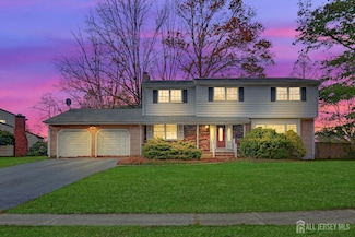 9 Dexter Rd, East Brunswick, NJ 08816