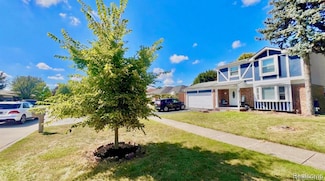 1459 Leafgreen Dr, Troy, MI 48083