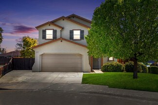 5341 E Truman Ave, Fresno, CA 93725