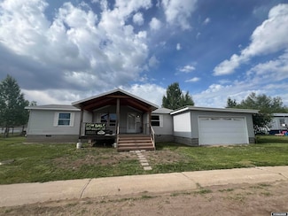 42 Carothers Ave, Fort Bridger, WY 82933