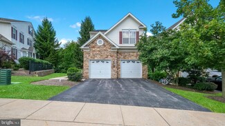 247 Birchwood Dr, West Chester, PA 19380
