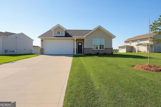 807 Ivy Glen Dr, Perry, GA 31069