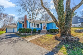 50 Weir Rd, Waltham, MA 02451