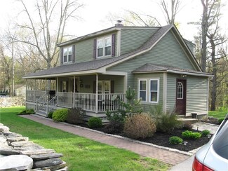 139 Shippee School House Rd, Danielson, CT 06239