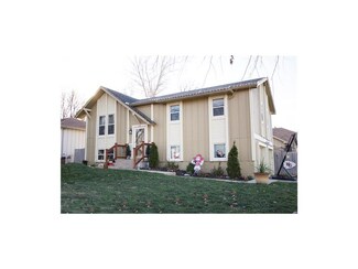 528 Blake St, Kansas City, KS 66111