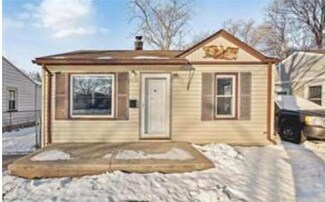 6422 Banner St, Taylor, MI 48180