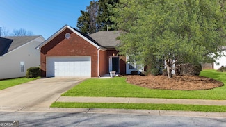 175 Robin Ct Unit 1B, Fayetteville, GA 30215