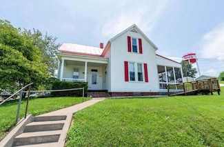 1027 Franklin St, Tell City, IN 47586