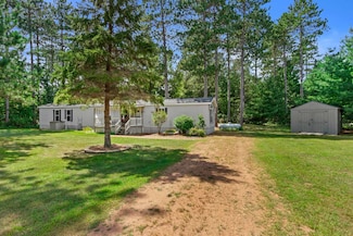 1381 W 11th Ave, Friendship, WI 53934