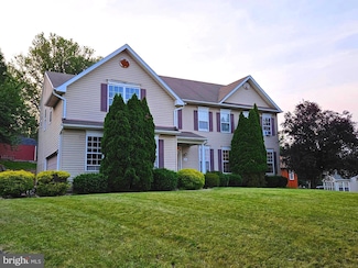 602 Crosshill Rd, Royersford, PA 19468