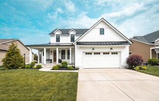 7081 Augusta Dr, Glen Carbon, IL 62034