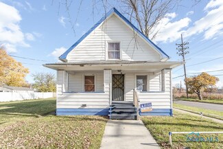 1102 Montrose Ave, Toledo, OH 43607