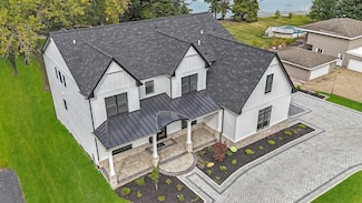 15W670 83rd St, Burr Ridge, IL 60527