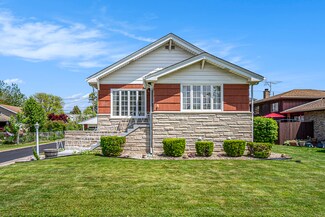 18333 Chicago Ave, Lansing, IL 60438