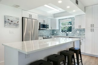 1549 Sandpiper St Unit 53, Naples, FL 34102