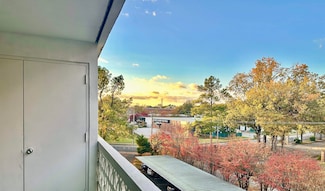 3080 Walnut Grove Rd Unit 404, Memphis, TN 38111