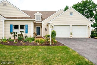 13408 Arbor Dr, Hagerstown, MD 21742