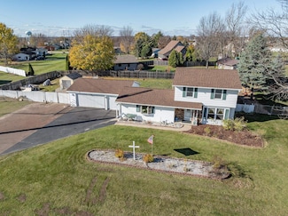 1992 London Rd, Green Bay, WI 54311
