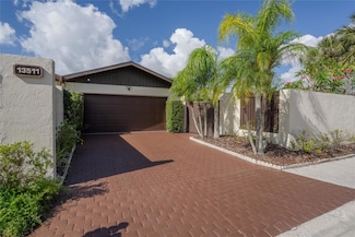 13511 Avista Dr, Tampa, FL 33624