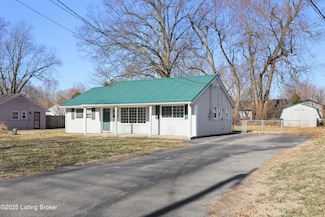9414 Cavalcade Ave, Louisville, KY 40272