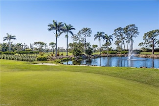 154 Penny Ln Unit 7, Naples, FL 34112