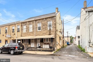 12 Mott St, Trenton, NJ 08611
