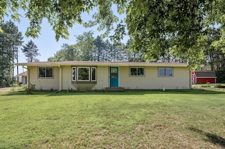 32116 Palm St NW, Cambridge, MN 55008