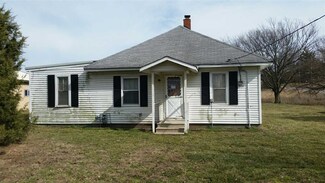 7982 S 1100 W, Owensville, IN 47665