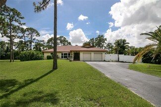 5601 Pinetree Rd, Pompano Beach, FL 33067