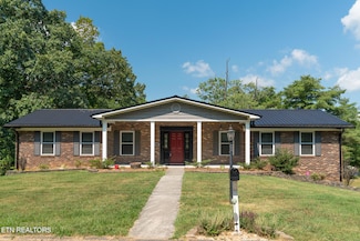 296 Fuller Estate Cir, Morristown, TN 37813