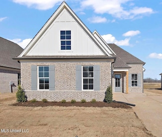 811 Coahoma Ct, Hernando, MS 38651