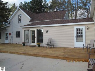5631 S 23 Rd, Boon, MI 49618