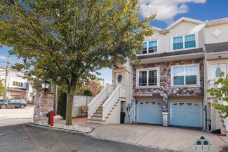 8 Dartmouth Loop, Staten Island, NY 10306