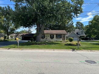 15611 Laramie Ave, Oak Forest, IL 60452