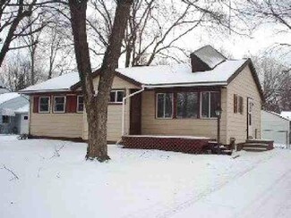212 N Bittersweet Ln, Muncie, IN 47304