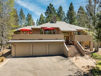17705 Quelah Ln Unit 1, Bend, OR 97707