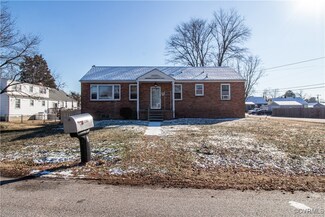 2504 Gordon St, Hopewell, VA 23860
