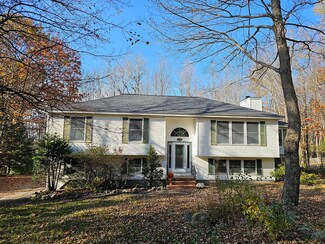 34 Westwood Rd, Bangor, ME 04401