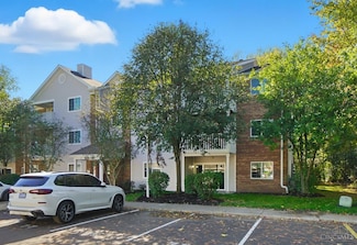 220 Carrington Ln, Loveland, OH 45140