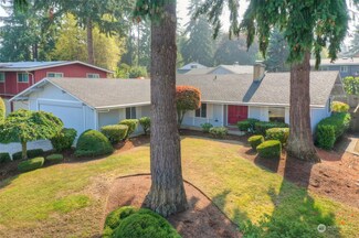 2715 SW 323rd St, Federal Way, WA 98023