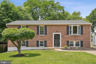 12711 Lampton Ln, Fort Washington, MD 20744