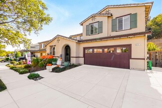9741 Rancho Hills Dr, Gilroy, CA 95020